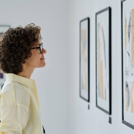 woman at Museum of Florida Art and Culture